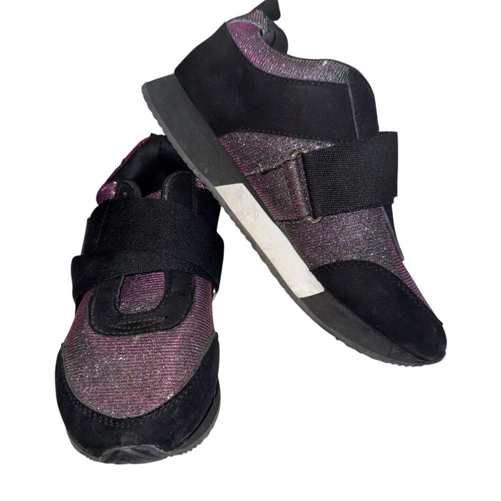 JUICY COUTURE BLANE WOMENS METALLIC IRIDESCENT BLACK SNEAKERS. SIZE 6M.